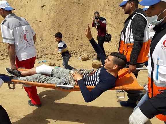 "لجنة المتابعة " تطلق حملة إغاثة ادوية ولوازم طبية لقطاع غزة