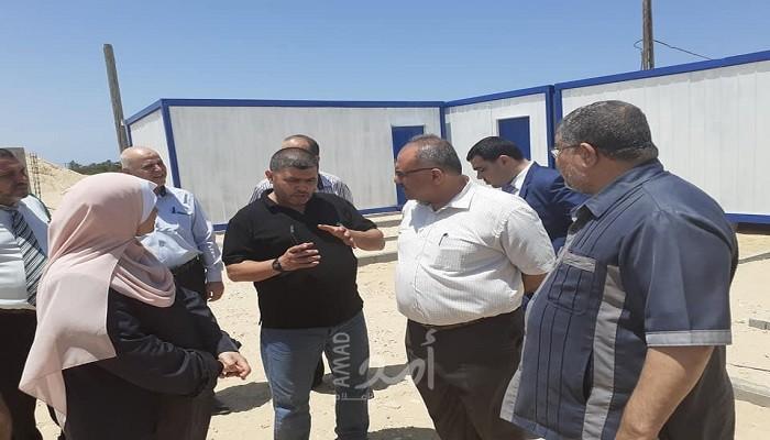 سرحان يقوم بزيارة تفقدية لأعمال المحاجر الصحية المتنقلة في دير البلح - صور