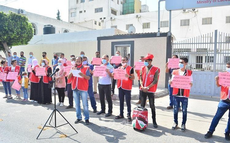 وقفات احتجاجية لمتضرري "كورونا" في غزة رفضًا للتمييز في توزيع المساعدات