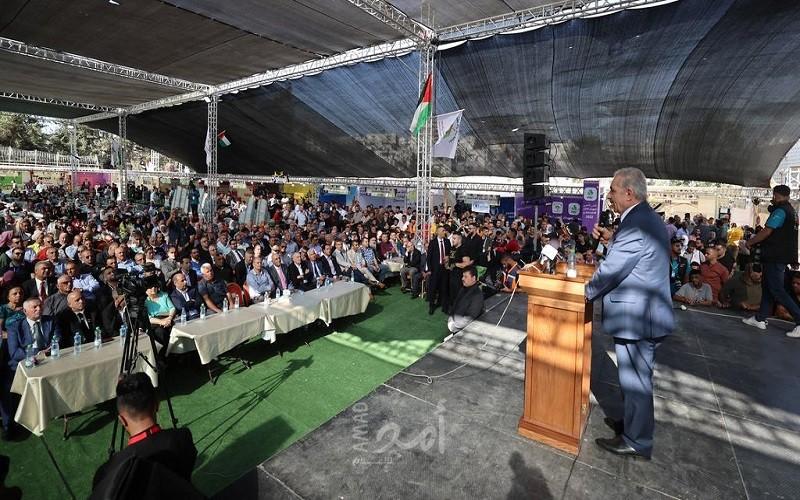 اشتية: ستبقى الحكومة الداعم الأول للمزارع الفلسطيني وتعزيز صموده حتى زوال الاحتلال - صور