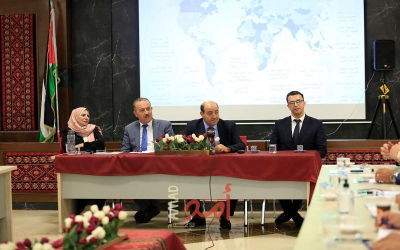 المدرسة الوطنية الفلسطينية للإدارة تعقد دورة متقدمة في العلاقات العامة لوكلاء الوزارات
