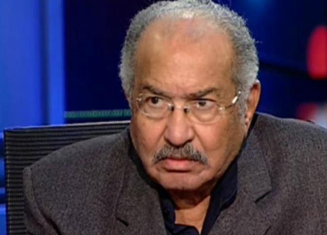 فيديو.. حمدي أحمد يبكي على الهواء بسبب قصيدة.. ويكشف إصابته بمرض خطير