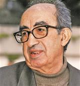 رحيل الشيوعي محمد دكروب "السمكري" الذي أصبح في طليعة النقاد