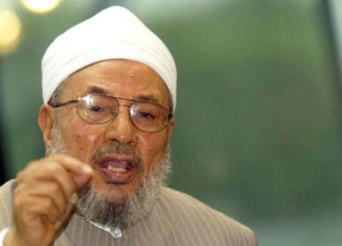 بعد حملة واسعة اتهمته بـ" الخرف".. القرضاوي يكشف حقيقة ما " غرد" ضد الحج!