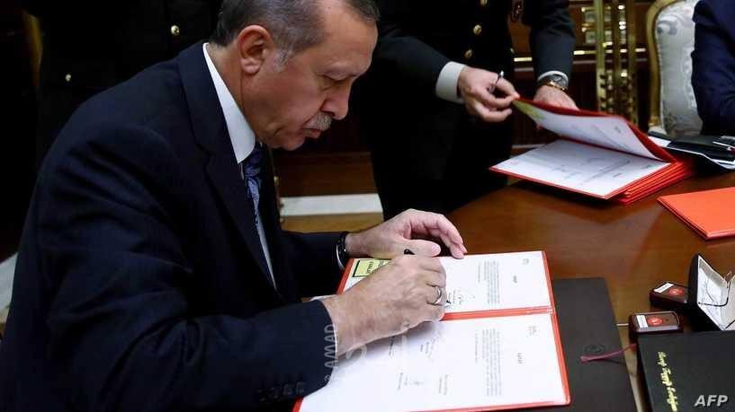 قرارات مفاجئة لإردوغان.. ورئيس بلدية إسطنبول يصفها بـ"الشر"