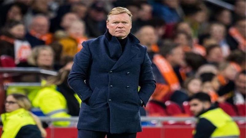 كومان يعلن: ميسي سيبقى مع برشلونة