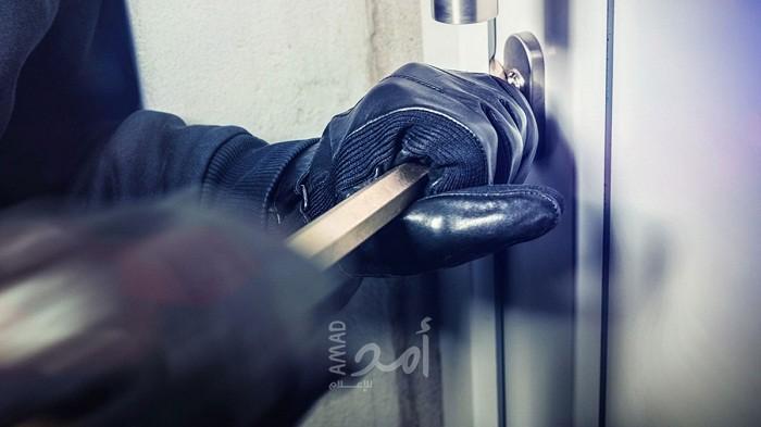 الشرطة تكشف سرقة ثلاث منازل في محافظة سلفيت