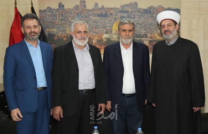 النخالة يستقبل أمين عام حركة التوحيد الإسلامي معزياً بوفاة القائد "شلح"