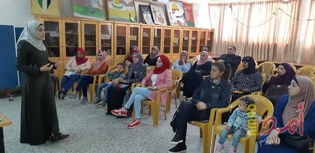 كهرباء القدس تنظم ورشة توعوية لربات البيوت حول ترشيد الكهرباء والسلامة من التكهرب في أريحا