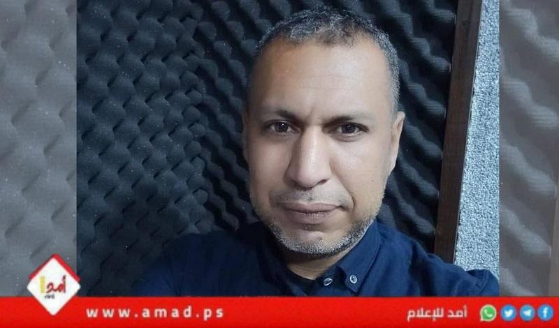 استشهاد الصحفي "إياد الرواغ" وعائلته بقصف طائرات الاحتلال لمنزله وسط قطاع غزة