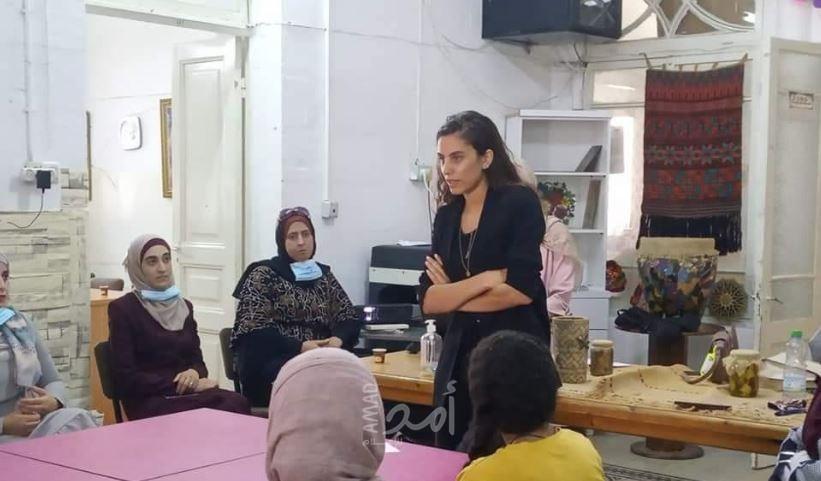 تنمية جنين تلتقي وفدا من المكفوفين وتأهيل فتيات نابلس ينظم ورشة عمل حول الارشاد الوظيفي