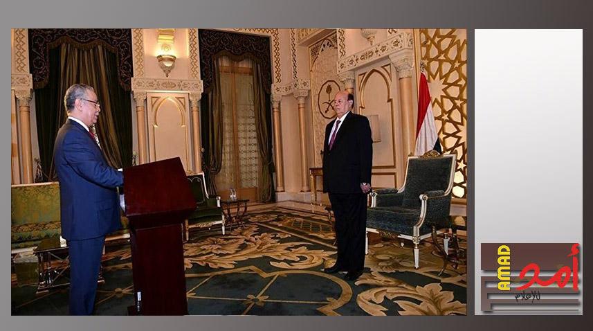 محافظ عدن يقدم استقالته احتجاجا على "الفساد" في الحكومة اليمنية