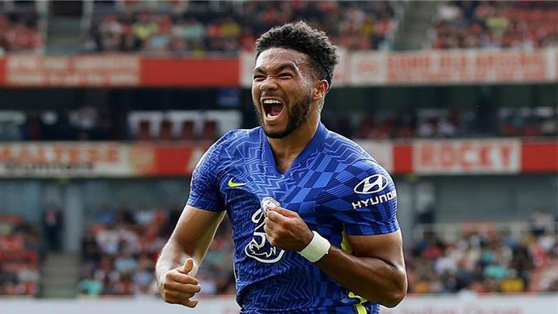 أنشيلوتي يطلب ضم رييس جيمس لدعم دفاع "الملكي" مدريد