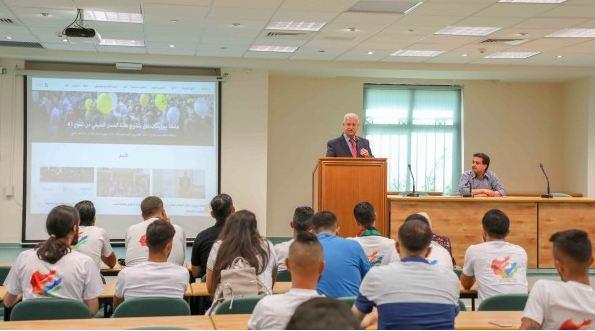 وفد "الملتقى الثقافي التربوي الفلسطيني التاسع" يزور جامعتين في الضفة