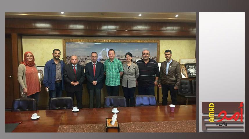 تجمع الأطباء الفلسطينيين في ألمانيا يبدأ بتنفيذ مشروع طبي لتشخيص وعلاج الصدمة النفسية للأطفال