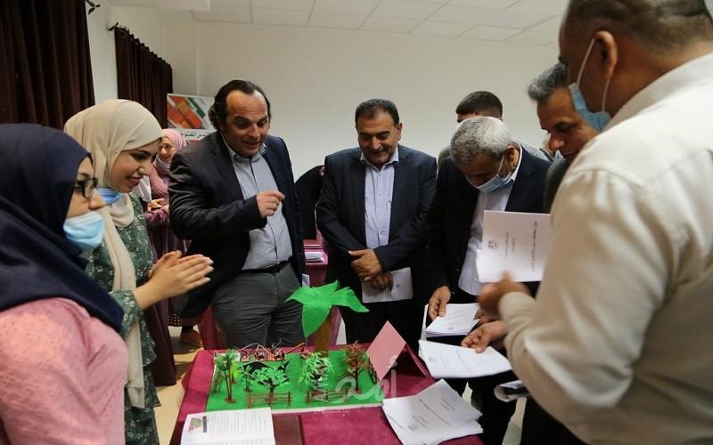 قلقيلية: القدس المفتوحة تنظم معرض"التكنولوجيا في خدمة المجتمع"