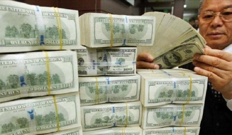أزمة تواجه مليارديرات العالم.. تقص الطائرات الخاصة وارتفاع أسعار اليخوت والقصور
