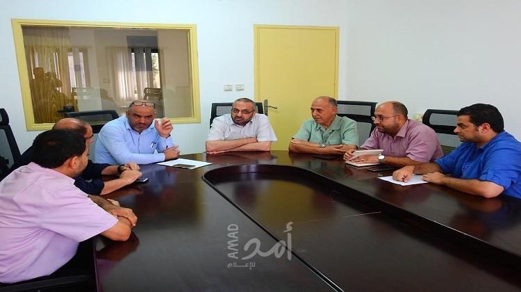 غزة: النقل والمواصلات وشرطة المرور تبحثان تطبيق قانون نظام النقاط المروري