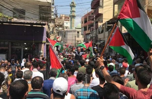 المخيمات الفلسطينية في لبنان تنتفض رفضاً لخطة الضم ودعماً لمواقف الرئيس