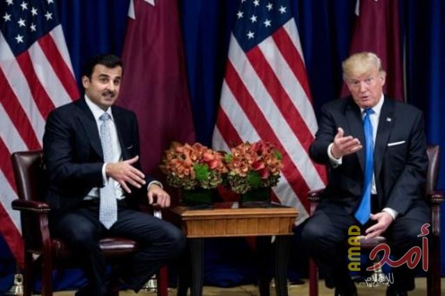 أمير قطر يمنح قائد القوات الجوية الأمريكية في الشرق الأوسط وسام شرف عسكريا