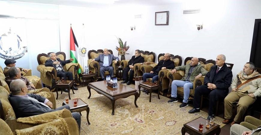 حماس والشعبية يبحثان تطورات القضية الفلسطينية وتداعيات الاعتداءات الإسرائيلية المتواصلة