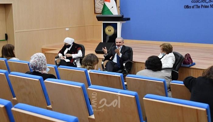فيديو ..اشتية: وفد وزاري الى قطاع غزة "الجمعة" ..والرواتب بلا خصومات