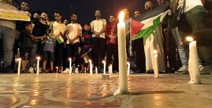 شاهد.. فنانة لبنانية تبلغ 93 عاما تصمم دمى تهديدها لفتيات صغار تضررت بيوتهم بانفجار بيروت