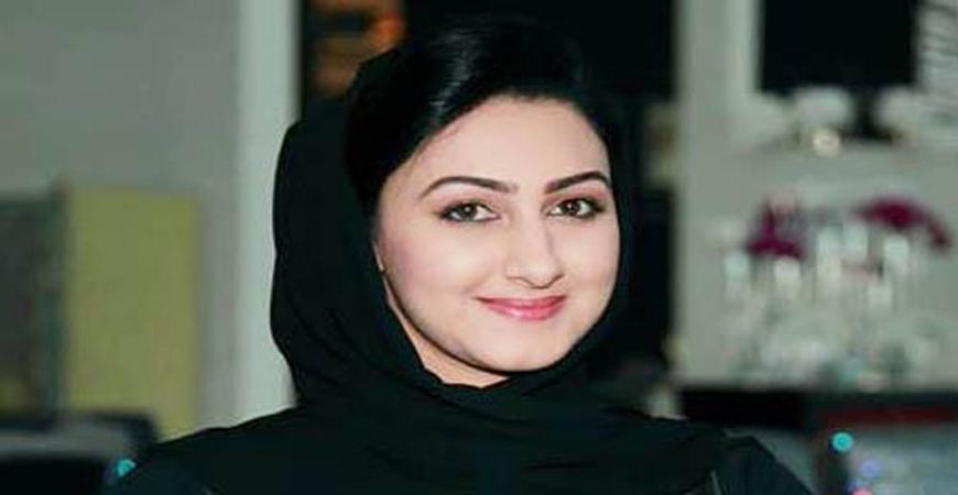 الفنانة البحرينية "هيفاء حسين" تكشف عن صورة "صابرين بورشيد" من داخل المستشفي