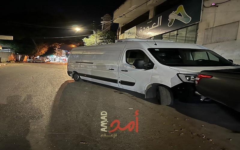 قلقيلية: إرجاع حافلة إسرائيلية محملة بإطارات مركبات تالفة