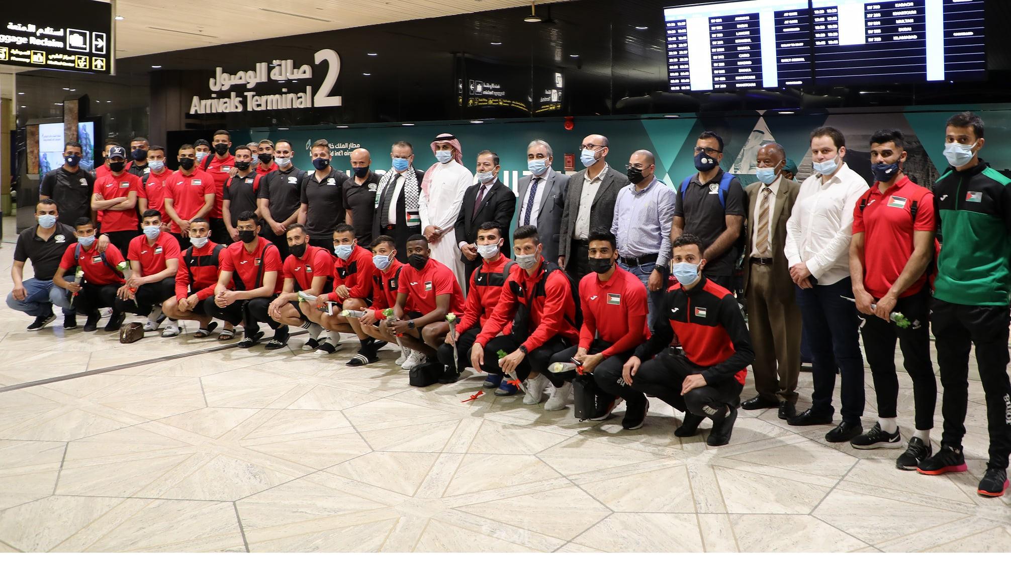 عقب وصول المنتخب الوطني السعودية .. الرجوب: ثقتنا باللاعب الفلسطيني وارادته دافعا للفوز