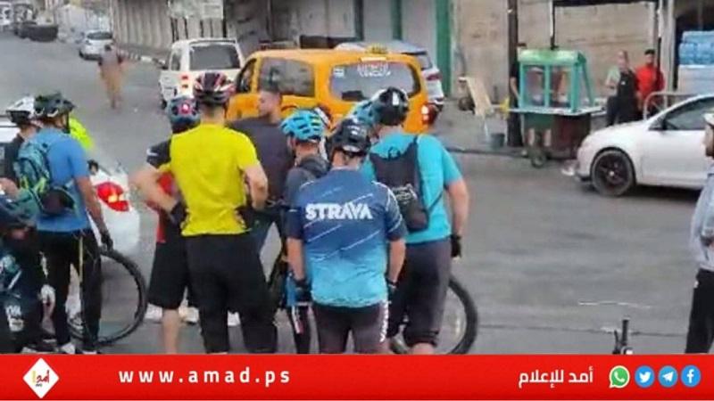 "خليل الرحمن" للدراجات الهوائية يستنكر إطلاق النار على فريقه من قبل مسلح