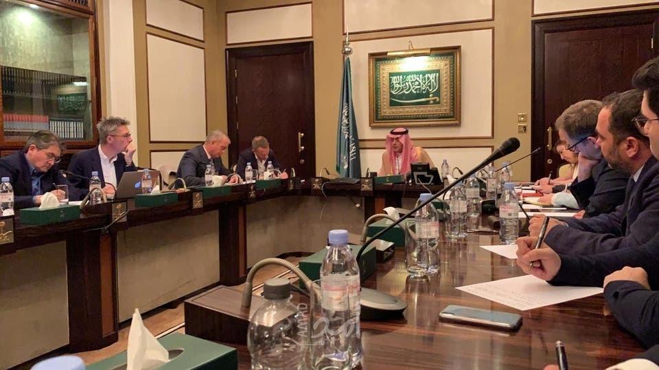 الجبير : اذا أغلقت ايران مضيق هرمز فسيؤدي ذلك لرد فعل "قوي جدا" 