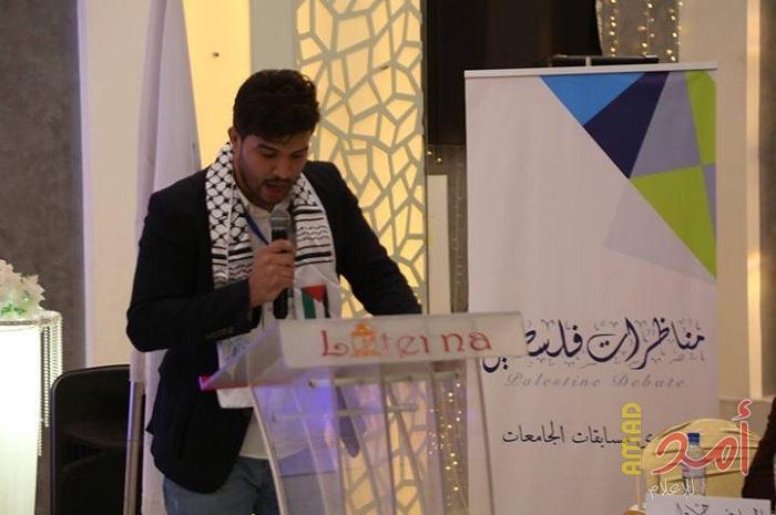 بالصور... المناظرات الفلسطينية تخلق الحيادية التي يغيبها القادة