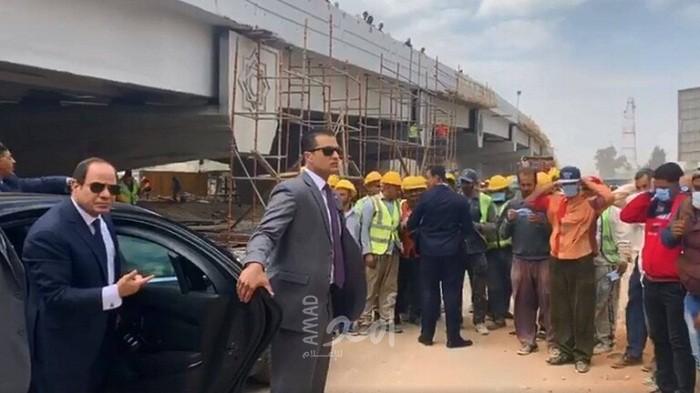 بعد توبيخ ضباط من الجيش.. الرئيس المصري يصدر بيانا حادا لرؤيته عمالا بلا كمامات
