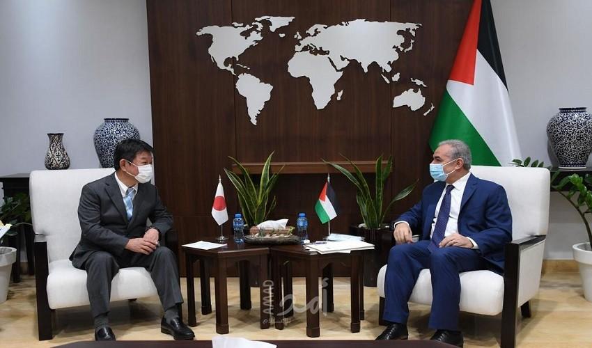 اشتية: إسرائيل تجرنا لحالة أبارتهايد بتدميرها الممنهج لحل الدولتين