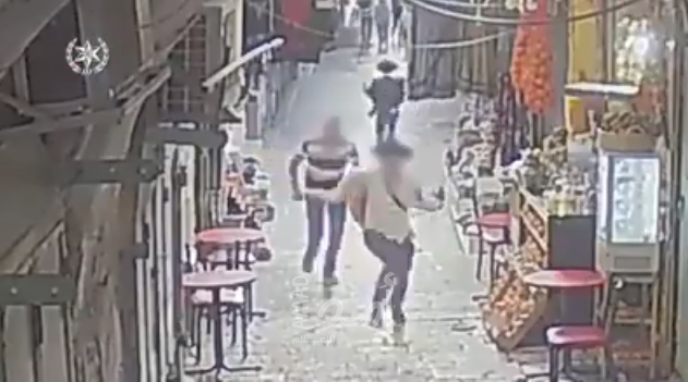 جيش الاحتلال يعتقل والد منفذ عمليه القدس الشهيد "يوسف سحويل"