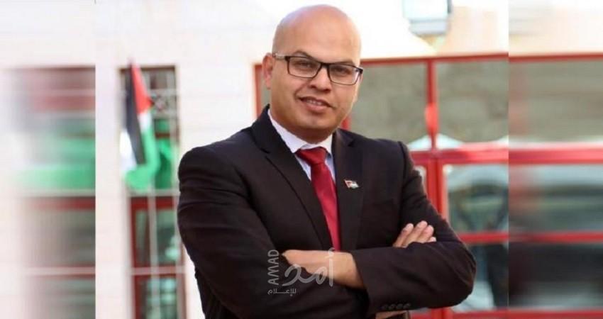 المحامي الأطرش يُضرب عن الطعام احتجاجًا على اعتقاله التعسفي