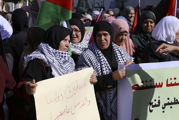قلقيلية: مسيرة نسوية حاشدة دعما للقدس