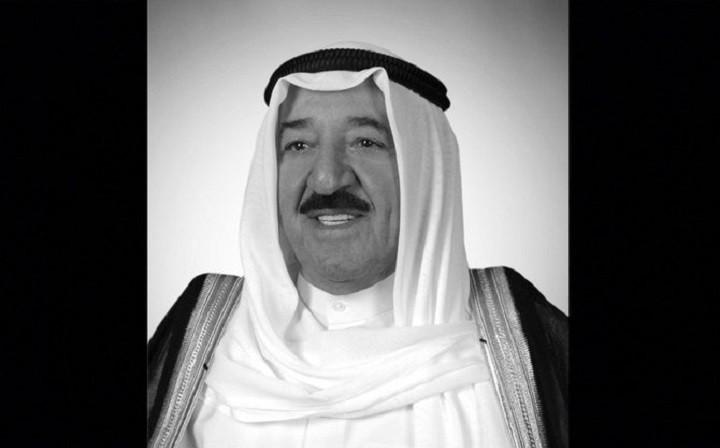 وصول جثمان أمير الكويت الراحل صباح الأحمد الجابر الصباح إلى بلاده