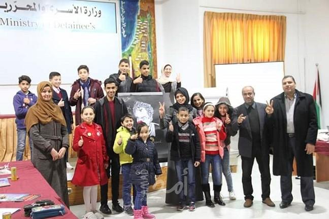 صور .. غزة: وزارة الثقافة تفتتح مخيما تدريبيا للأطفال الموهوبين بالرسم