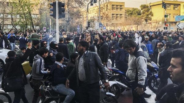 توقيف 450 شخصاً منذ السبت في طهران