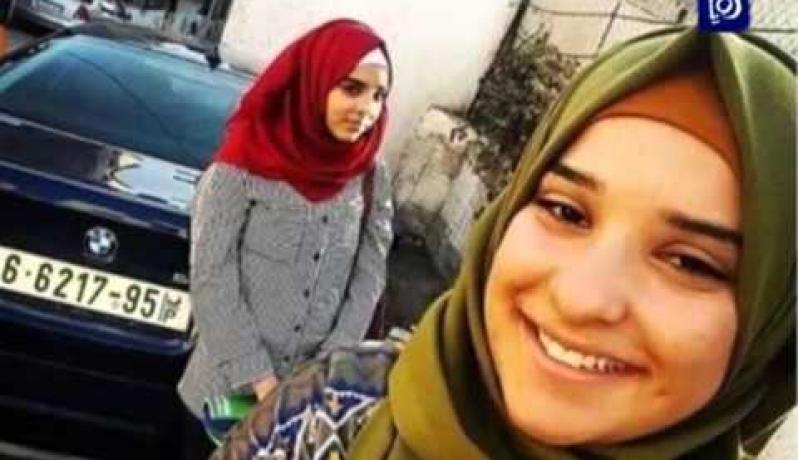 تقرير: فلسطينيات متفوقات دراسياً يخرجن إلى القتال