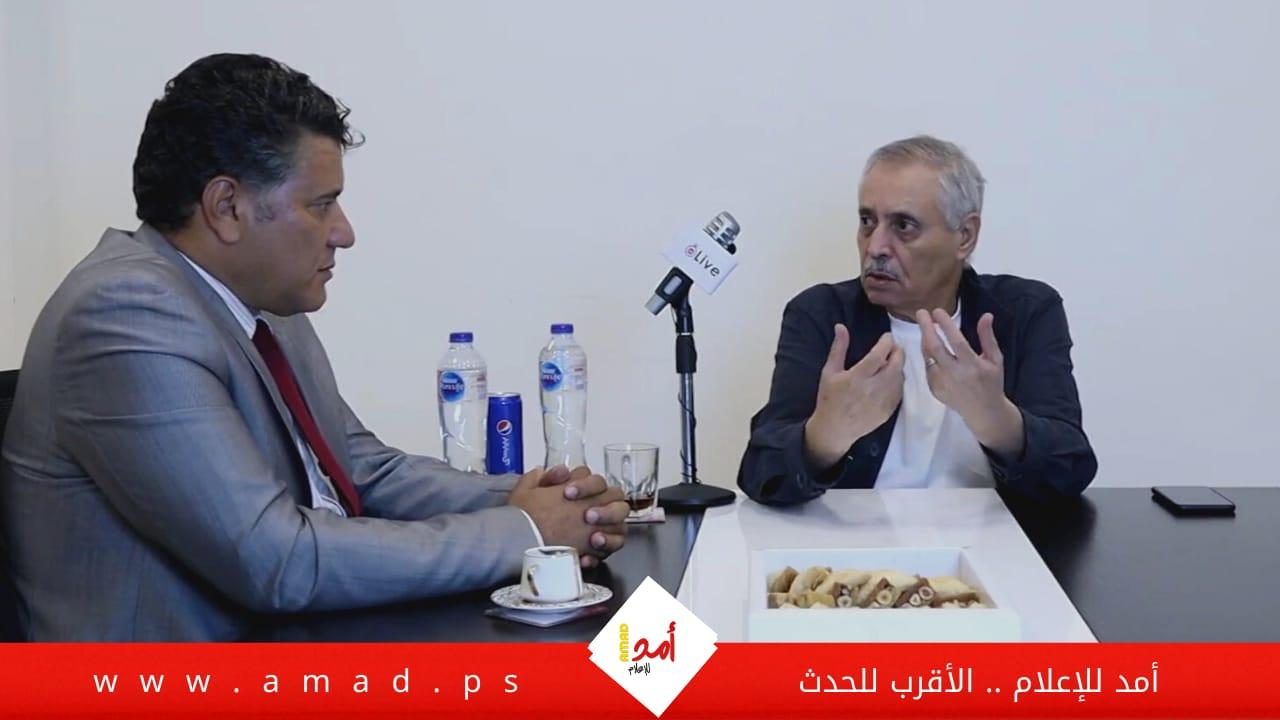 "عصفور" يتناول محطات سياسية هامة في حياة الخالد "ياسر عرفات"