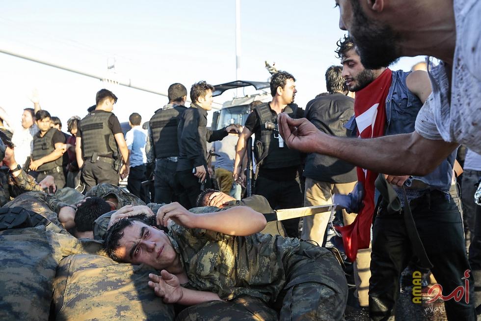 بينهم مساعد أردوغان... محكمة تركية تصدر حكما بالسجن مدى الحياة  على 24 شخصا متهمين بـ"الانقلاب الفاشل"!