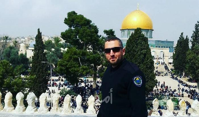 القدس: عناصر من الشرطة الاسرائيلية يقتحمون مصلى باب الرحمة