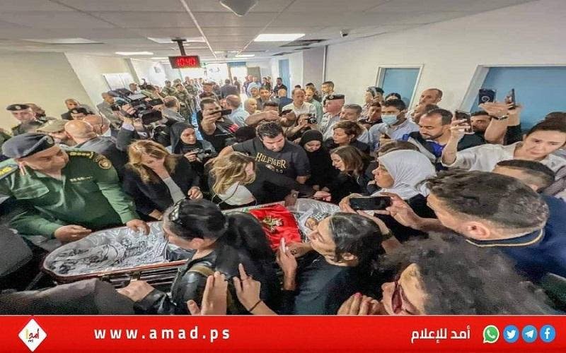 انطلاق تشييع جنازة الشهيدة شيرين أبو عاقلة من مقر الرئاسة الفلسطينية - فيديو