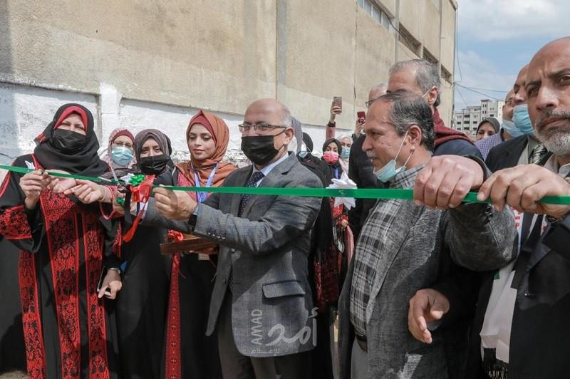 رئيس بلدية غزة يفتتح بازار "ربيع بلادي" إحياءً ليوم الأرض