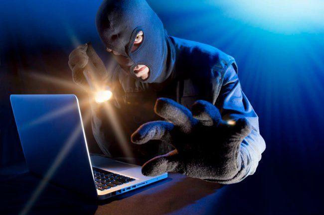 ملفات خطرة تصل بريدك الإلكتروني.. فاحذرها