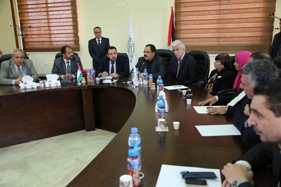 اتفاق تاريخي بين التربية ونقابات العاملين في الجامعات الحكومية