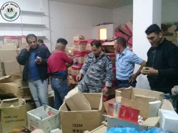 ضبط مستودع للمنظفات منتهية الصلاحية في بيت لحم